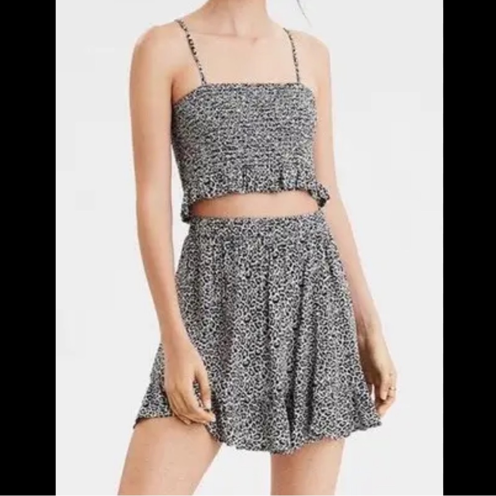 American Eagle Leopard Print Crop Top